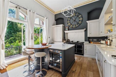 Kitchen/Breakfast
