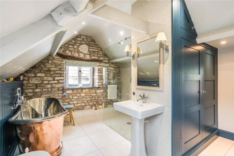 En Suite Bathroom