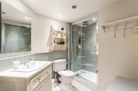 En Suite Shower Room