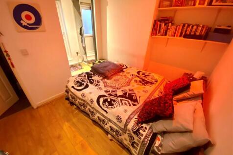 Flat 1