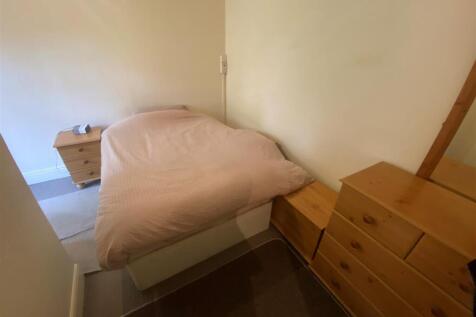 Flat 4