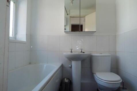 Ground floor bathroom 