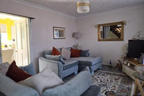Lounge from front door 