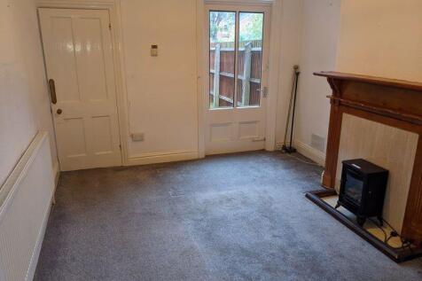 Ground floor lounge reverse view 