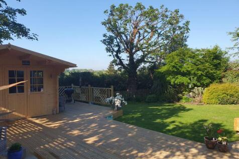 Garden side view 