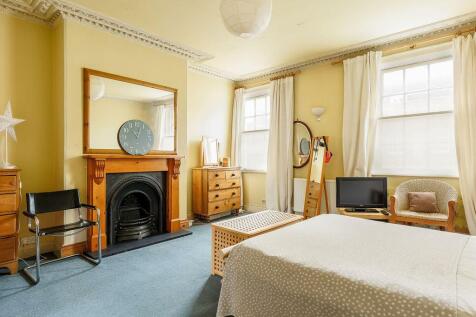 A BEDROOM 1A-9.jpg