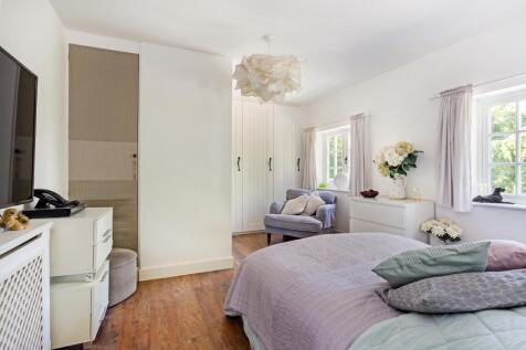 A BEDROOOM 1A.jpg