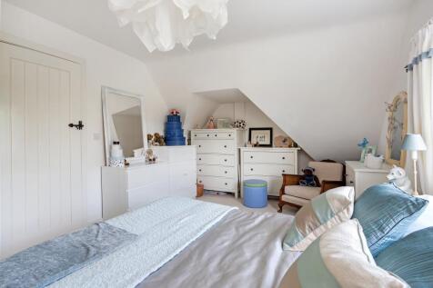A BEDROOM 3B.jpg