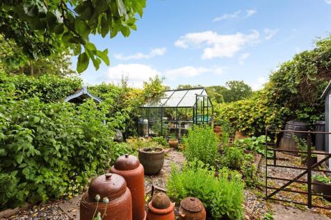 A VEG GARDEN.jpg