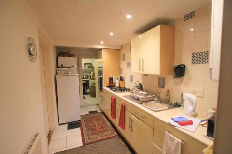 Basement Kitchen.jpg
