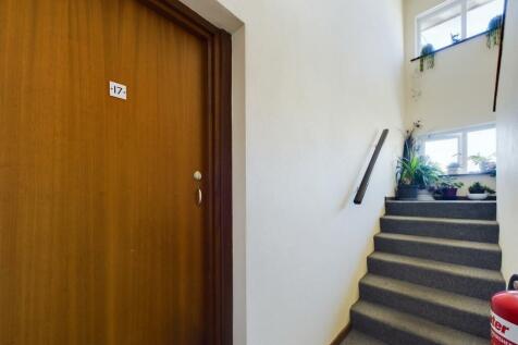 CAM01381G0-PR0132-STILL005.jpg