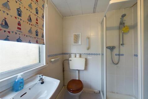 Bathroom (2)