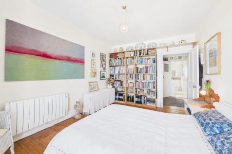 Bedroom One (3)