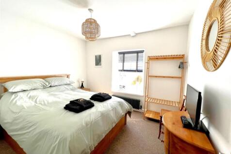 Bedroom NEW.jpg