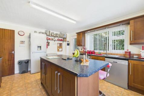 Kitchen (1)