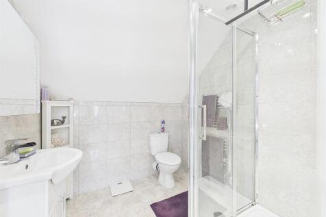 Bedroom One En-suite