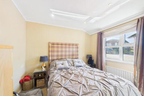Bedroom Two (1)
