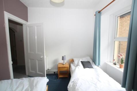 Bedroom2