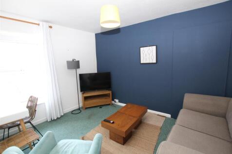 Lounge 2