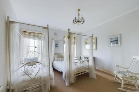 Bedroom3.jpg