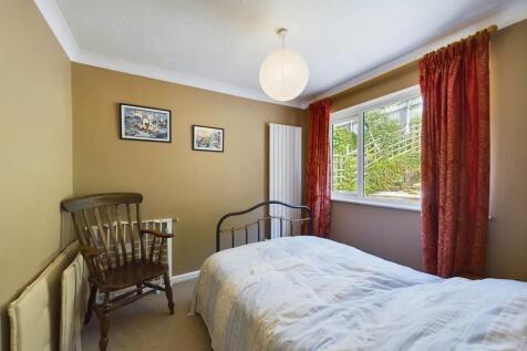 Bedroom no 2.jpg