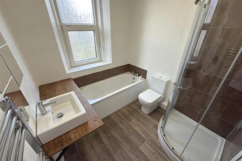 Bathroom.JPEG