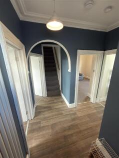 Hallway.JPEG
