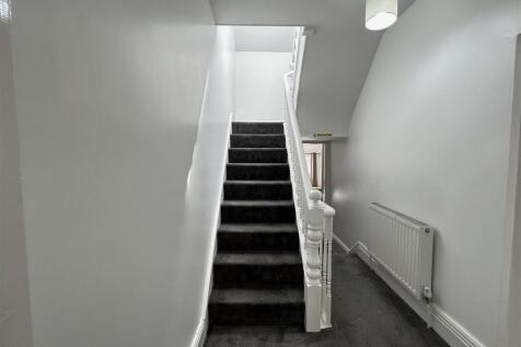 Middle floor .JPG