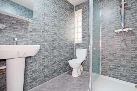 Shower Room 2