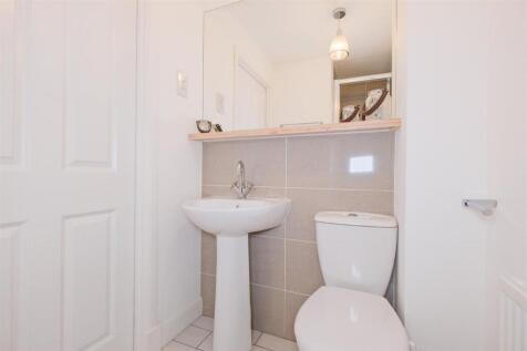 Bedroom 2 Ensuite