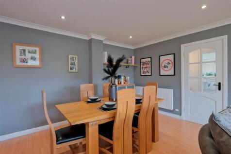 Open Plan Sitting
