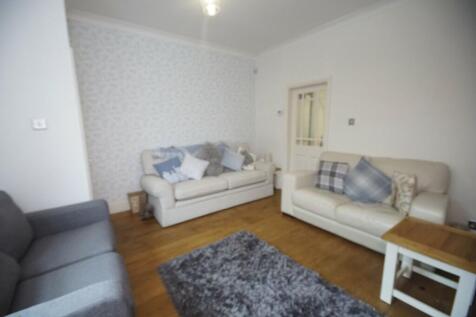 Spacious Lounge