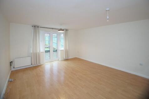 Spacious Lounge