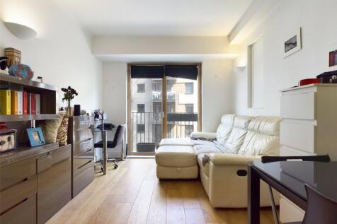 Lounge-Flat-To-Rent
