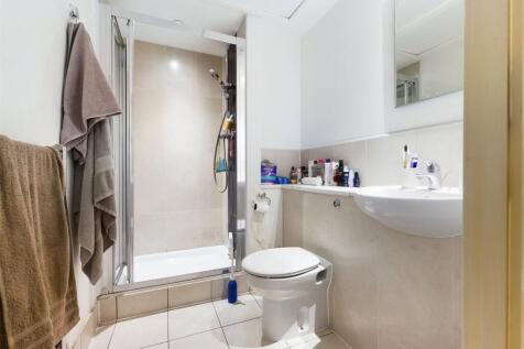 Bathroom-Flat-To-Ren