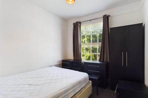 Bed-House-To-Rent