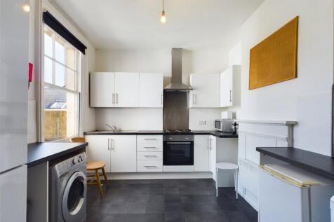 Kitchen-House-To-Ren