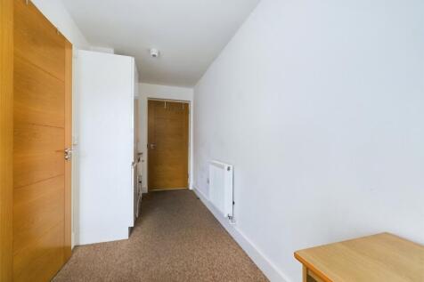 Studio Room