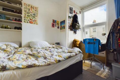 Bedroom-Flat-To-Rent