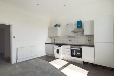 Living Room /Kitchen