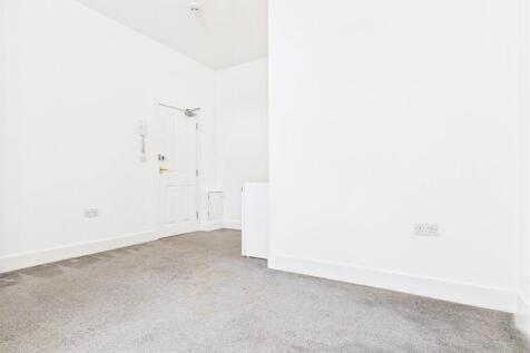 Studio Room