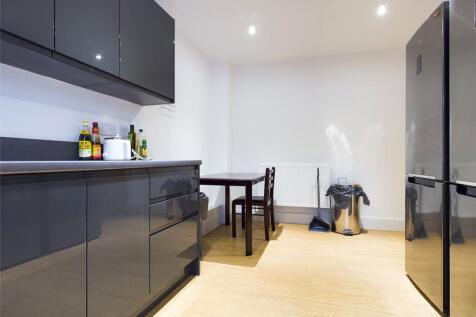 Kitchen-Room-To-Rent