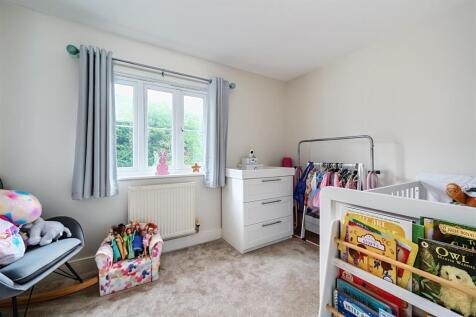 Kids Bedroom 1.jpg