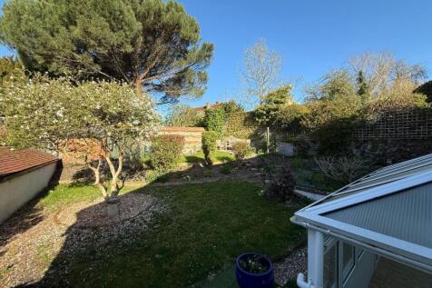 GARDEN.jpg