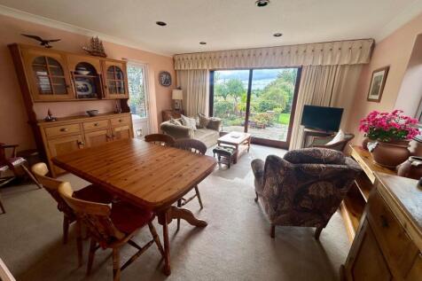 Open Plan Reception