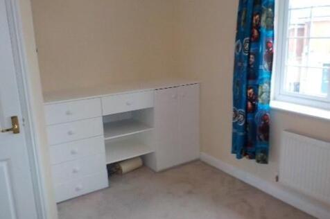 Bedroom 2 3nd pic.jpg