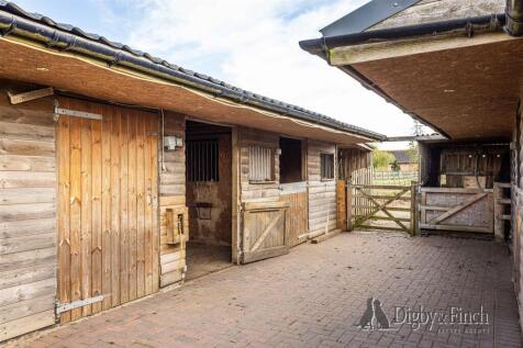 The Old Byre, Works Lane, Barnstone, Nottingham, N