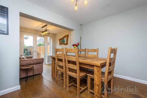 8 Yonge Close, Radcliffe, NG12 2EE-14watermarked.j