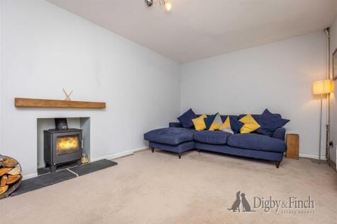 8 Yonge Close, Radcliffe, NG12 2EE-9watermarked.jp