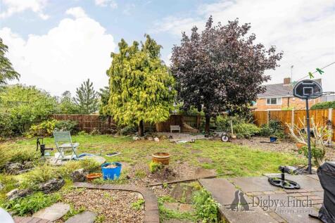 8 Yonge Close, Radcliffe, NG12 2EE-8watermarked.jp